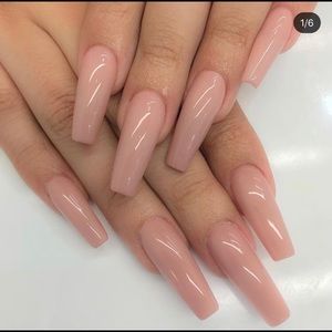 Meet your Posher, Yaneth